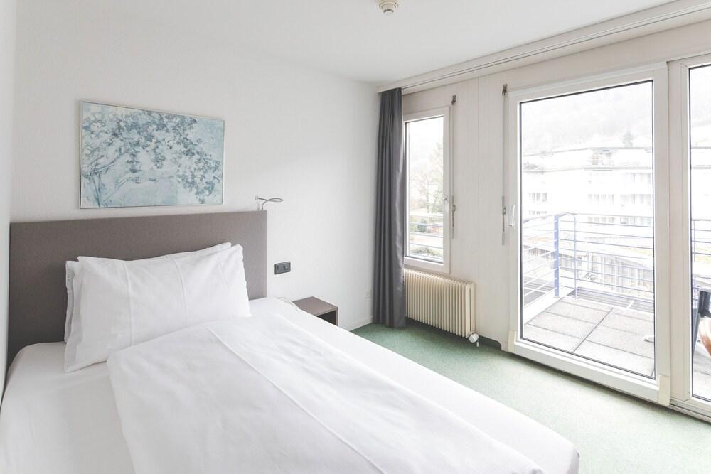 Wellness Hotel Tenedo - Thermalquellen Resort Bad Bad Zurzach Dış mekan fotoğraf